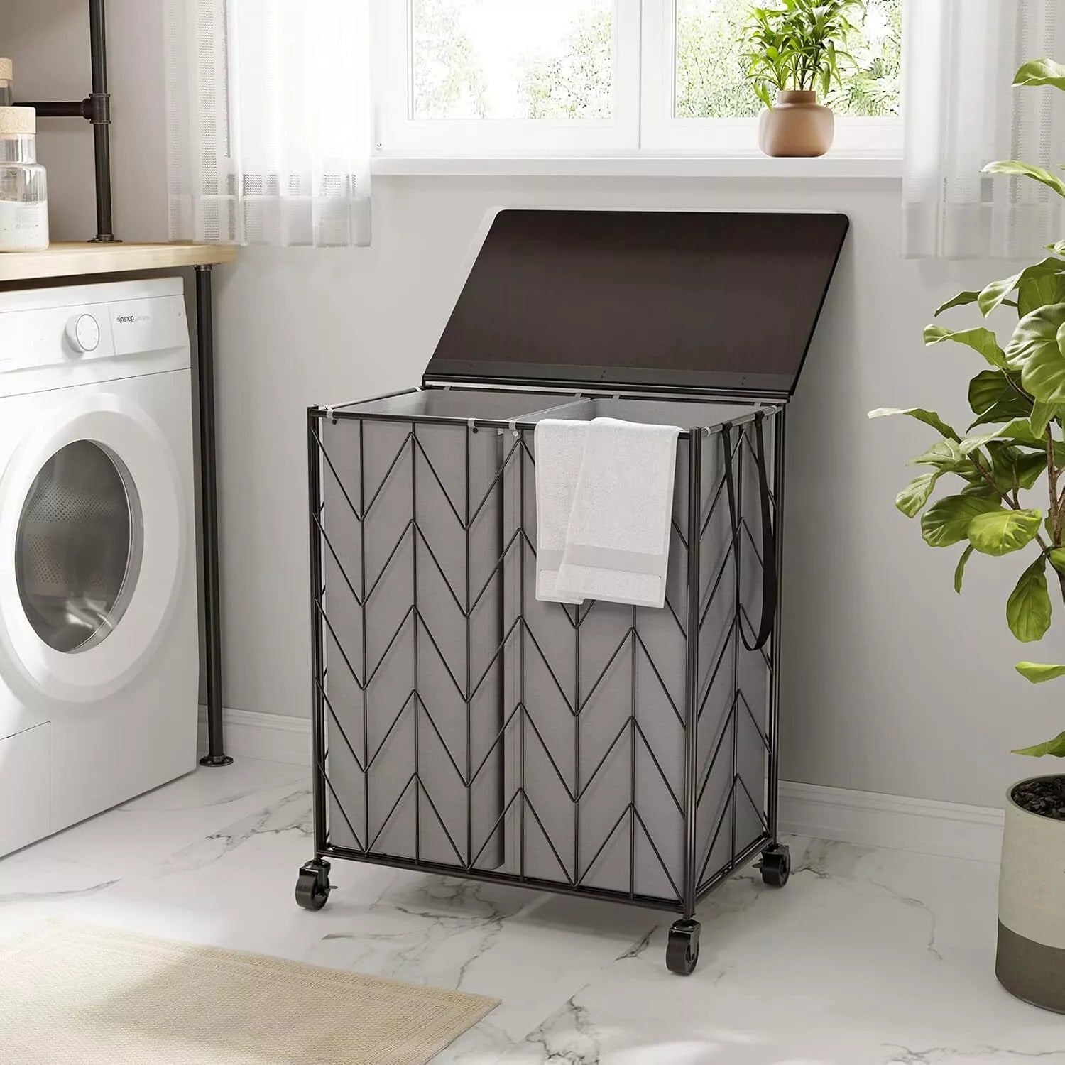 Heavy Duty laundry hamper on wheels